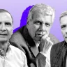 Três homens em preto e branco posam para retratos sobre um fundo roxo. Um homem de terno está no centro.